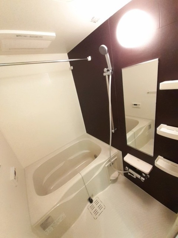 バス・シャワールーム　図面と現状に相違がある場合には現状を優先