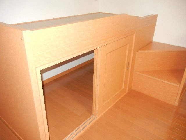 収納　同タイプの室内写真です。