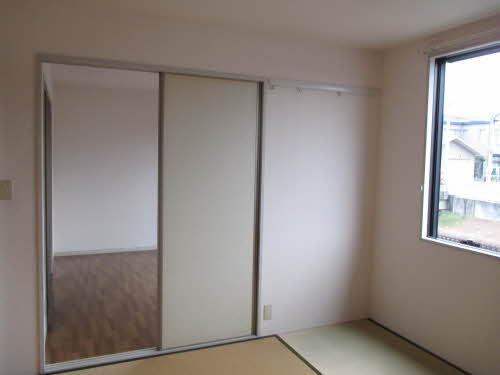 居室・リビング　和室があると落ち着いた雰囲気になりますね