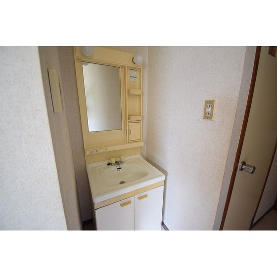 洗面設備　独立洗面台有り