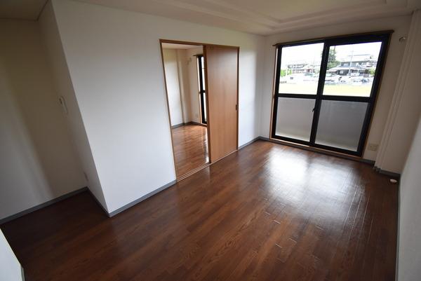 居室・リビング　同仕様写真