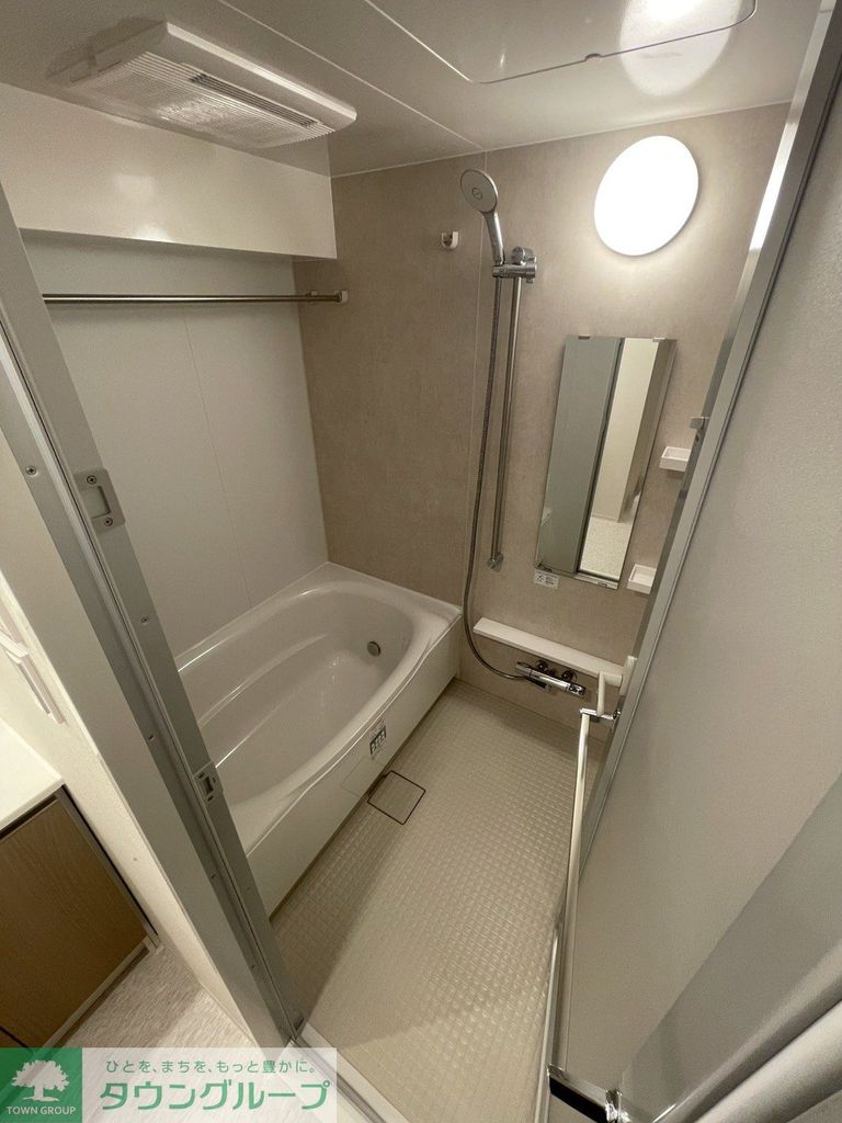 バス・シャワールーム　バス