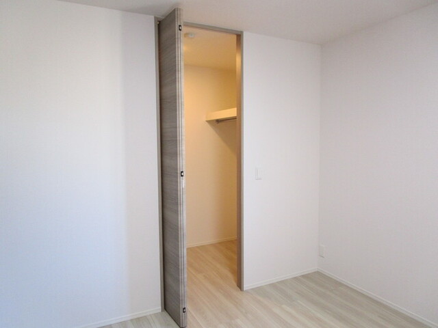 収納　ウォークインクローゼット