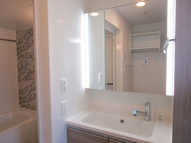 洗面設備　独立洗面台