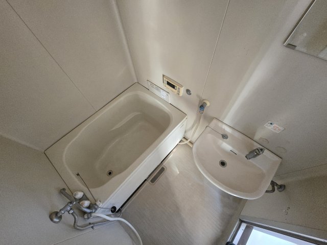 バス・シャワールーム　フォーブル蟹江