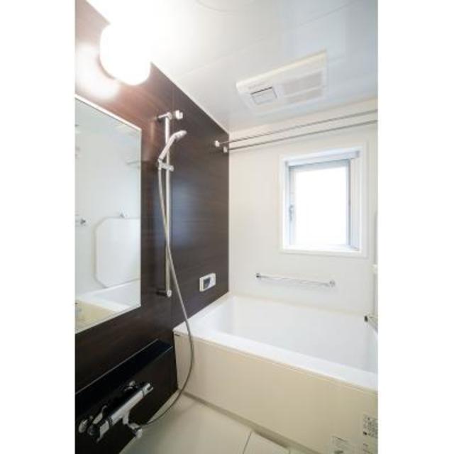 バス・シャワールーム　※写真は同タイプ住戸です。