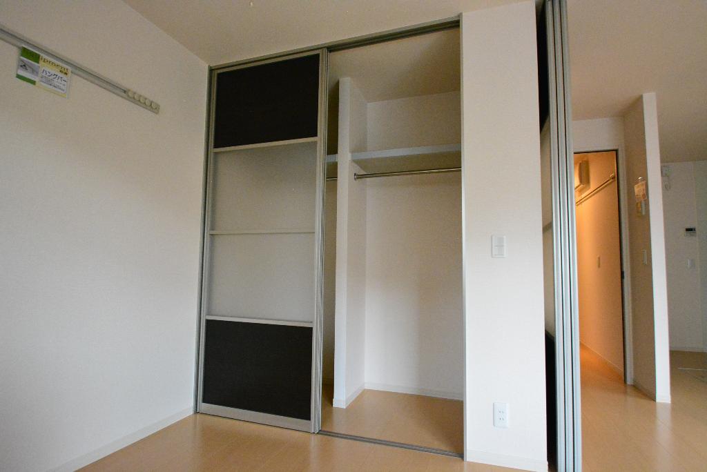 収納　クローゼット
