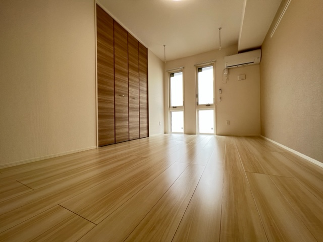 居室・リビング　モデル写真