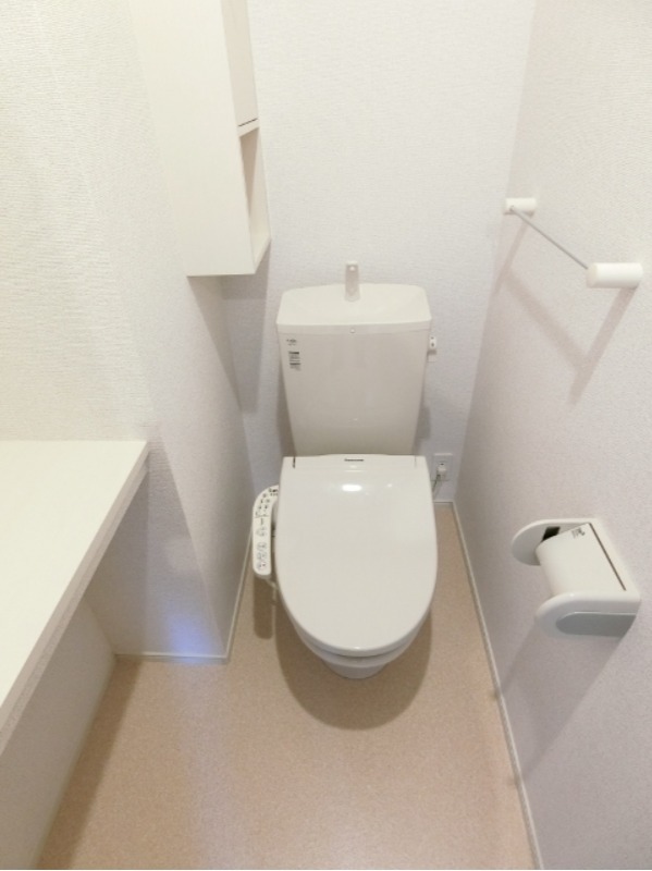 トイレ　図面と現状に相違がある場合には現状を優先