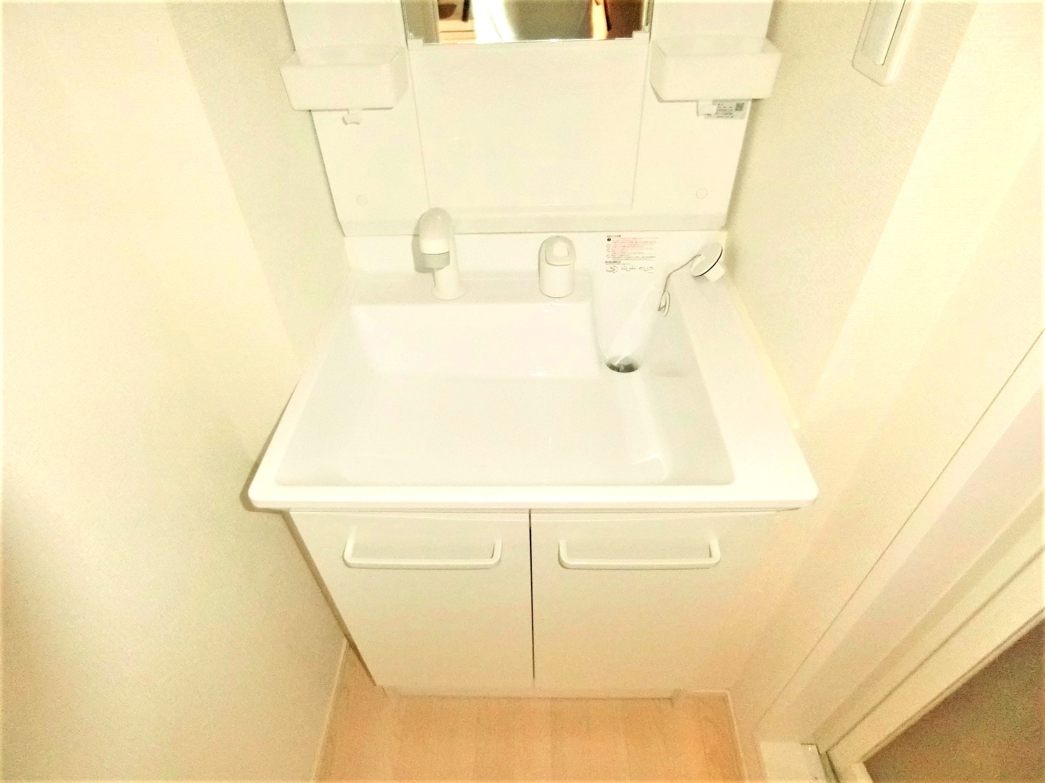 洗面設備　シャンプードレッサーを完備です☆