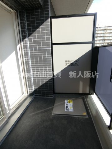 バルコニー　レジュールアッシュ三国本町