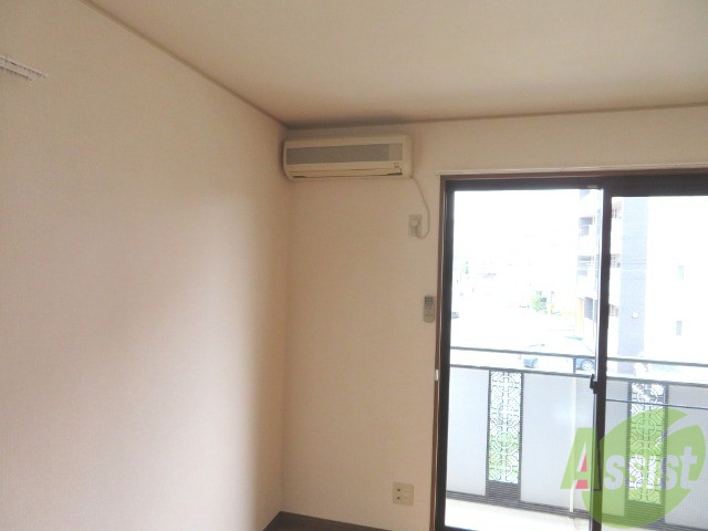 その他設備　ちゃんとエアコンもついているので、安心してくださいね