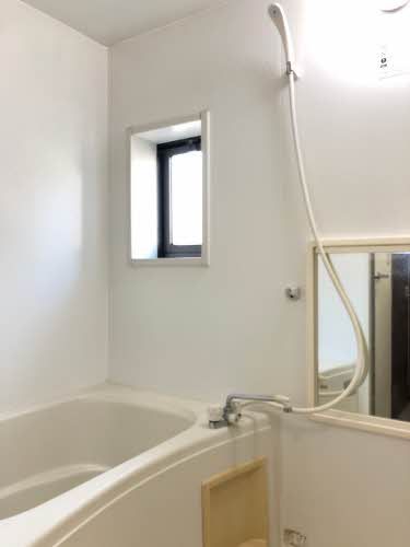 バス・シャワールーム　浴室