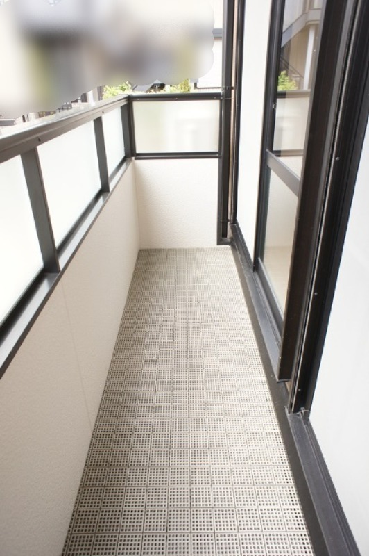 バルコニー　図面と現状に相違がある場合には現状を優先