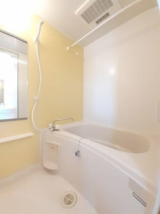 バス・シャワールーム　浴室