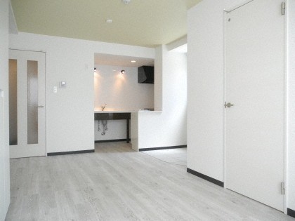 居室・リビング　落ち着いた雰囲気の内装です♪