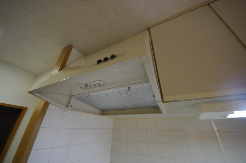 その他設備　換気扇フード付き