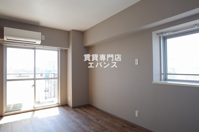 居室・リビング　家具家電は付きません。