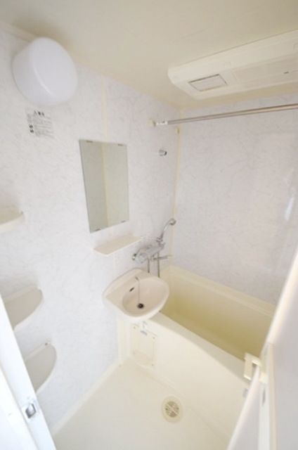 バス・シャワールーム　★バストイレ別★