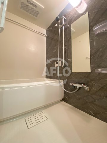 バス・シャワールーム　Radiation Court　浴室