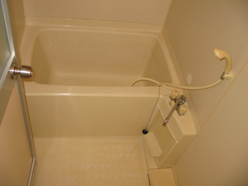 バス・シャワールーム　浴室