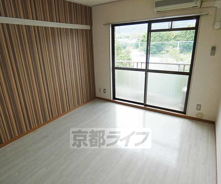 居室・リビング　綺麗な洋室です