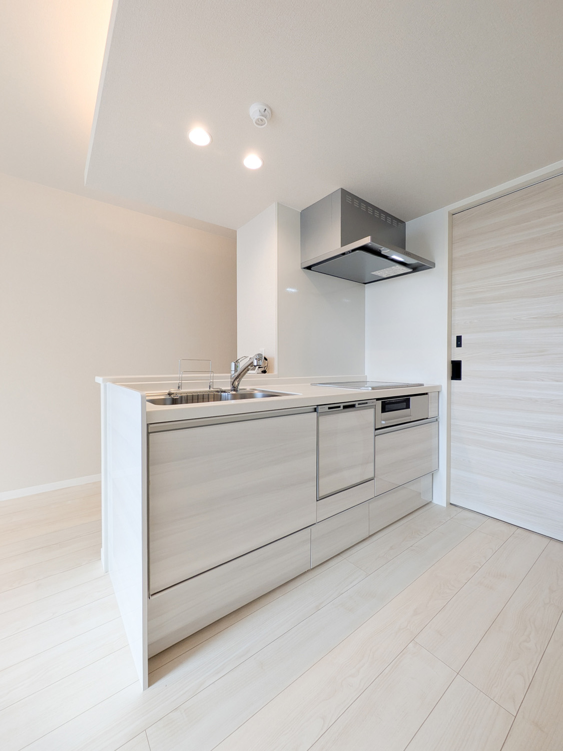 キッチン　嬉しい食洗器付き！広々キッチンでお料理楽しい♪