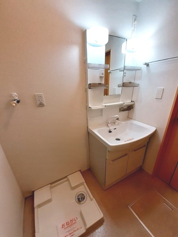 洗面設備　図面と現状に相違がある場合には現状を優先