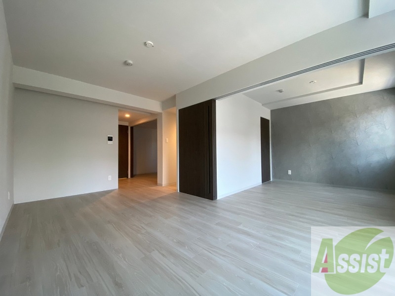 居室・リビング　広くてキレイなお部屋が広がっていて、充実した生活が送れそう。