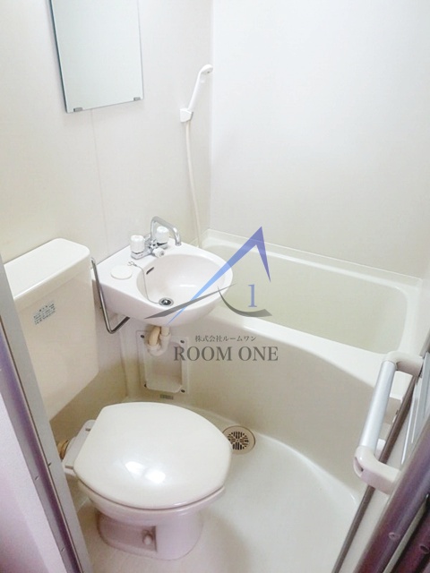 バス・シャワールーム　お風呂です。