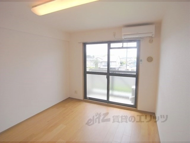 居室・リビング　居室