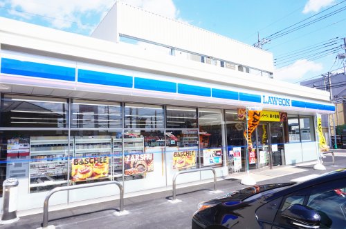 コンビニ　ローソン 宇都宮平松本町東店（コンビニ）まで211m