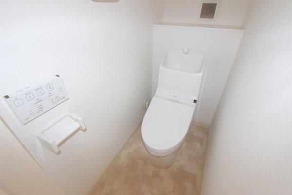 トイレ　反転タイプ