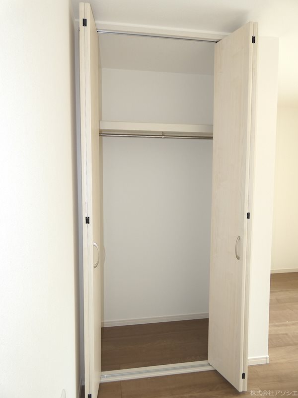 収納　クローゼット