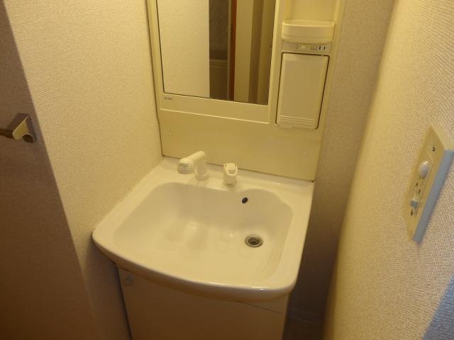 洗面設備　洗髪洗面化粧台