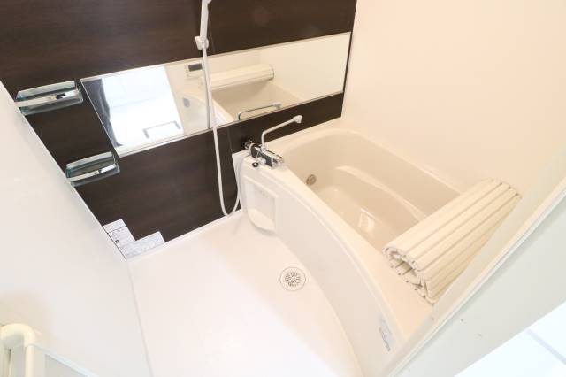 バス・シャワールーム　キレイなバスルーム♪