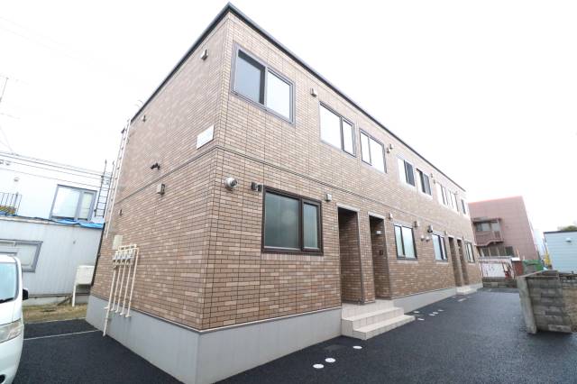 建物外観　ハウスメーカー施工のテラスハウス♪