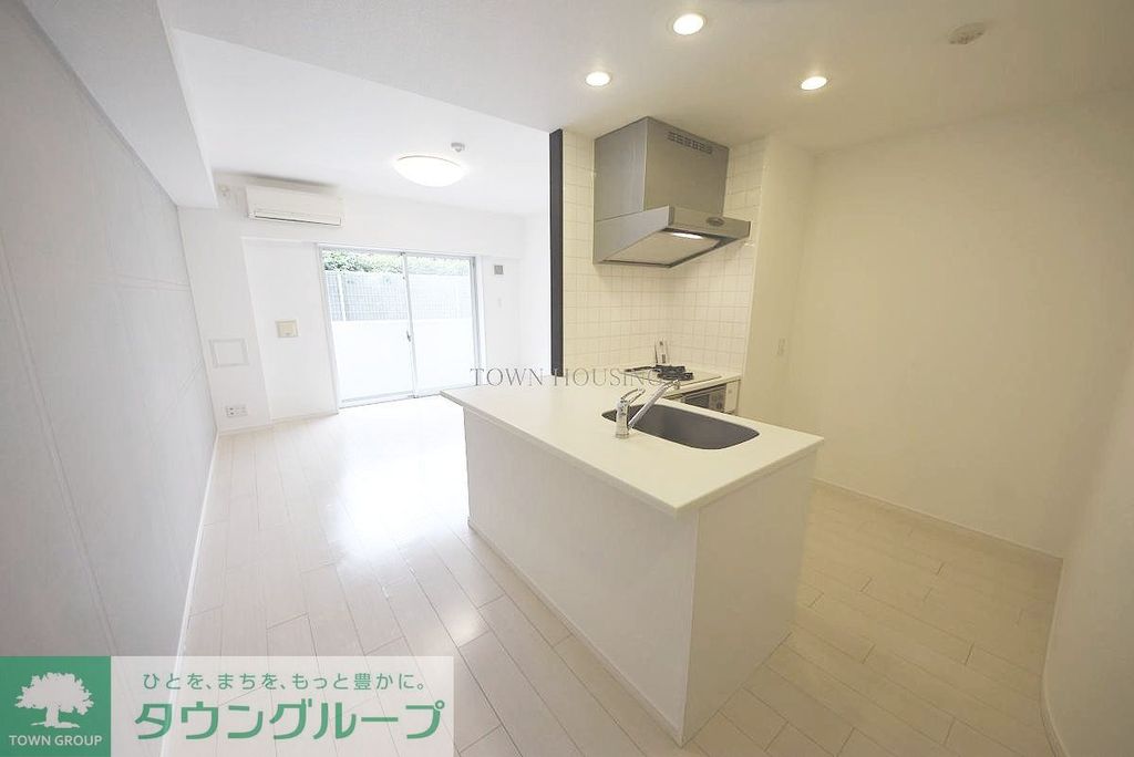 キッチン　お問合せは(株)タウンハウジングレジデンス事業部【03-…
