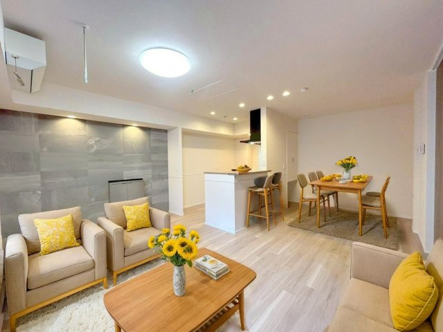 居室・リビング　家具付きのイメージパースです※実際は家具は付きません