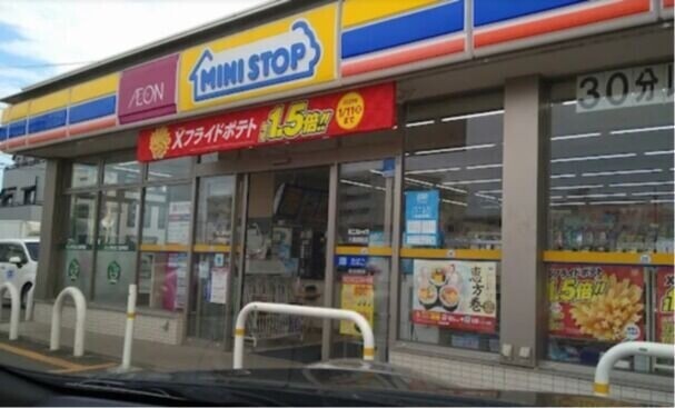 コンビニ　ミニストップ千葉都町店（コンビニ）まで180m