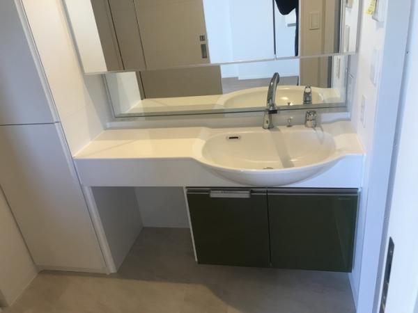 洗面設備　洗面所