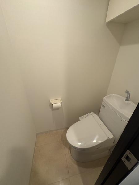 トイレ　※写真は別部屋、イメージ写真です。