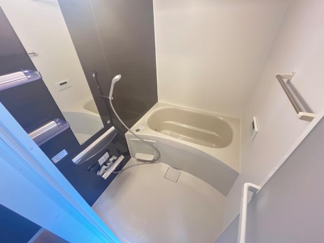 バス・シャワールーム　バス（イメージ）