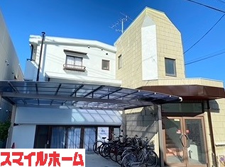 建物外観　2022年外装リニューアル済み