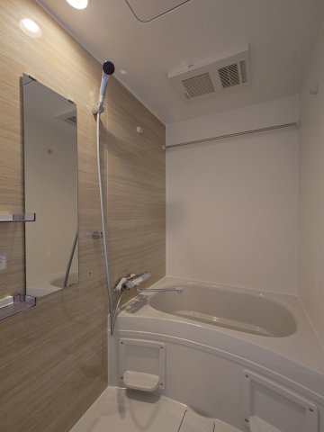 バス・シャワールーム　お風呂で日々の疲れを落としましょう