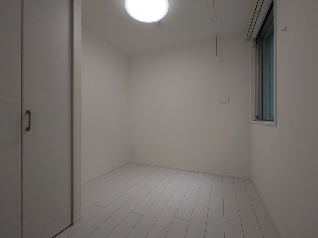 ロビー　広々とした洋室です