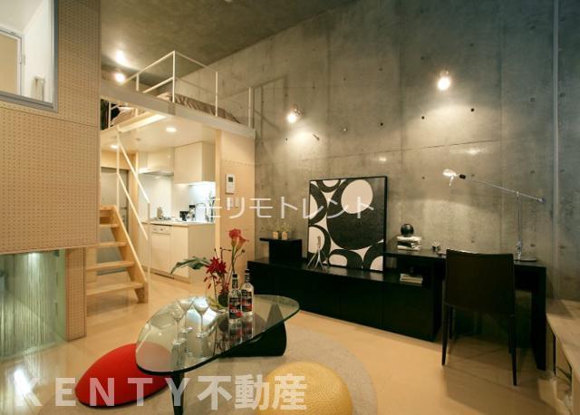 居室・リビング　ゆったり過ごせる居間です