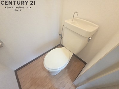 トイレ　シンプルで使いやすいトイレです