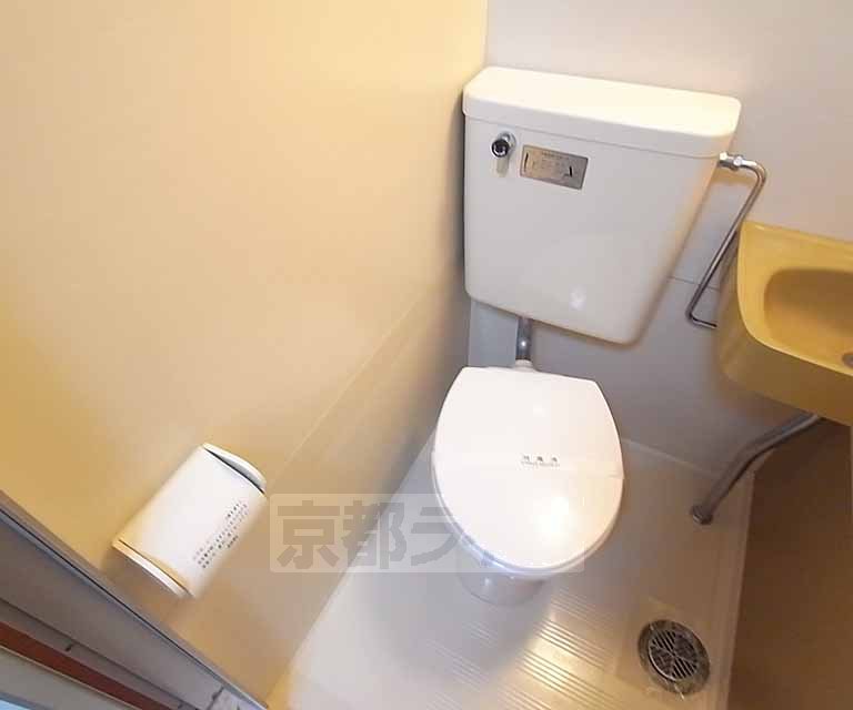 トイレ　清潔感のあるトイレです。