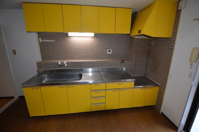 キッチン　収納豊富なキッチン♪